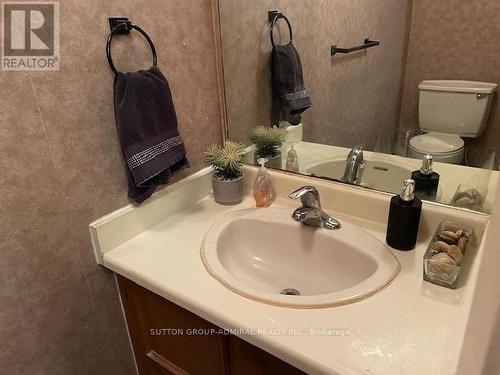 46 Morley Road, Vaughan, ON - Indoor Photo Showing Bathroom