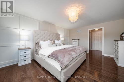 78 Gentile Circle, Vaughan, ON - Indoor Photo Showing Bedroom