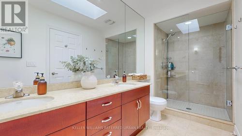 14 St Raymond Heights, Toronto, ON - Indoor Photo Showing Bathroom