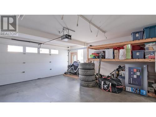 3145 Wilson Street Unit# 102, Penticton, BC - Indoor Photo Showing Garage