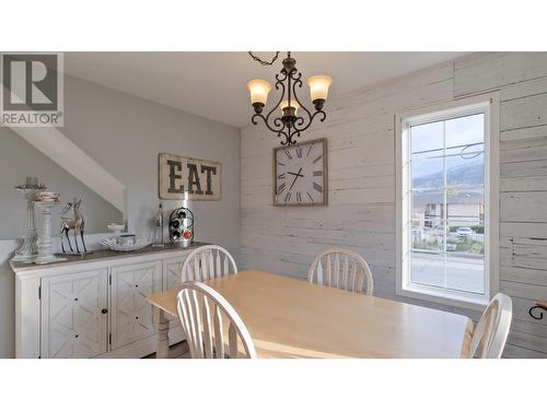 3145 Wilson Street Unit# 102, Penticton, BC - Indoor Photo Showing Dining Room