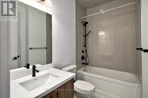 5 - 11 Bay Street, Blue Mountains (Thornbury), ON - Indoor Photo Showing Bathroom