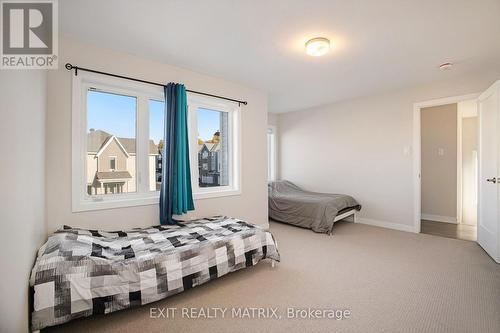 328 Appalachian Circle, Ottawa, ON - Indoor Photo Showing Bedroom