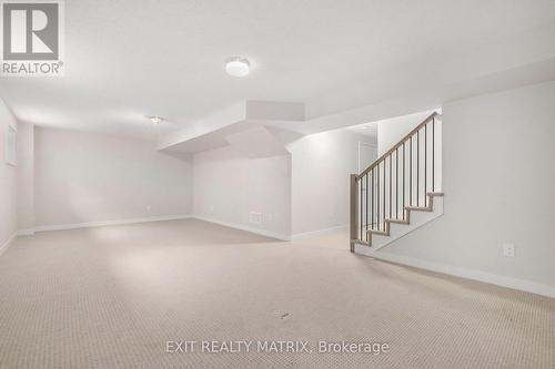 328 Appalachian Circle, Ottawa, ON - Indoor Photo Showing Other Room