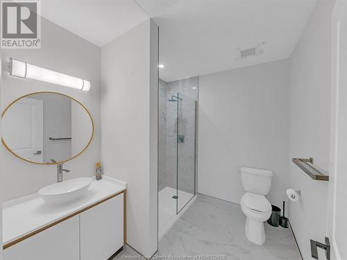 7333 Meo Boulevard Unit# 303, Lasalle, ON - Indoor Photo Showing Bathroom