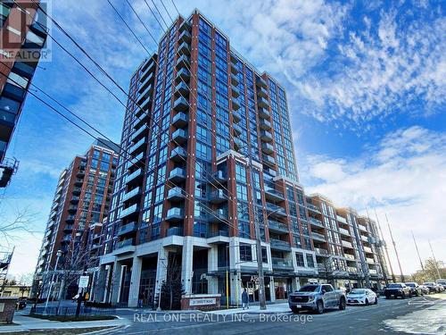 839 - 31 Tippett Road, Toronto, ON - Outdoor With Facade