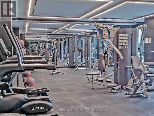 839 - 31 Tippett Road, Toronto, ON - Indoor Photo Showing Gym Room