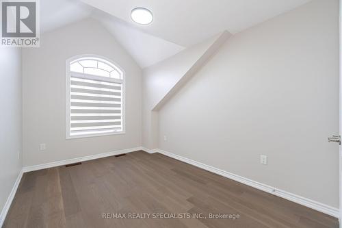 15 Faders Drive, Brampton, ON - Indoor Photo Showing Other Room