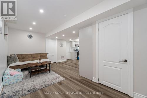 15 Faders Drive, Brampton, ON - Indoor