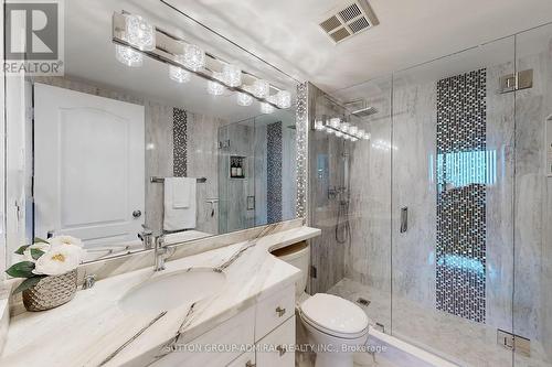 804 - 11 Townsgate Drive, Vaughan, ON - Indoor Photo Showing Bathroom