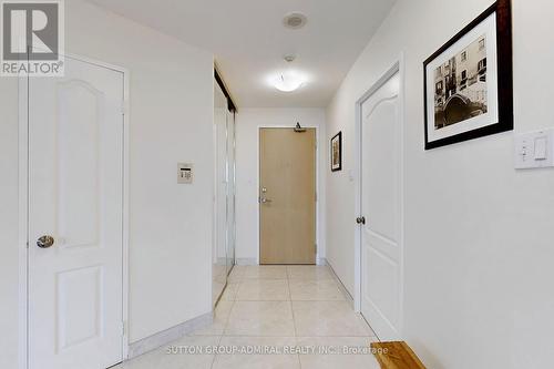 804 - 11 Townsgate Drive, Vaughan, ON - Indoor Photo Showing Other Room