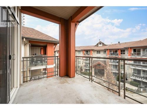 1083 Sunset Drive Unit# 417, Kelowna, BC - Outdoor With Exterior