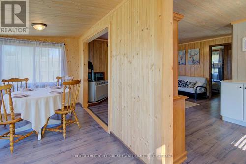 C - 356 Driscoll Road, Frontenac Islands (The Islands), ON - Indoor Photo Showing Dining Room