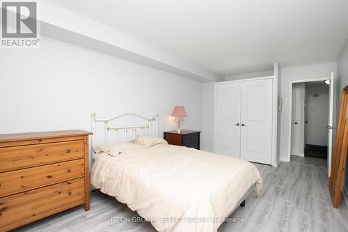 404 - 1255 Commisioners Road W, London, ON - Indoor Photo Showing Bedroom