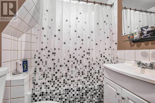 1384 Chatelain Avenue, Ottawa, ON - Indoor Photo Showing Bathroom