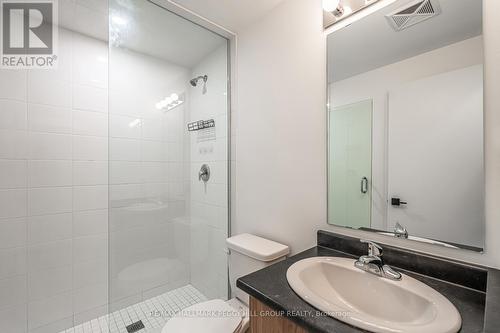 614 - 4 Spice Way, Barrie, ON - Indoor Photo Showing Bathroom