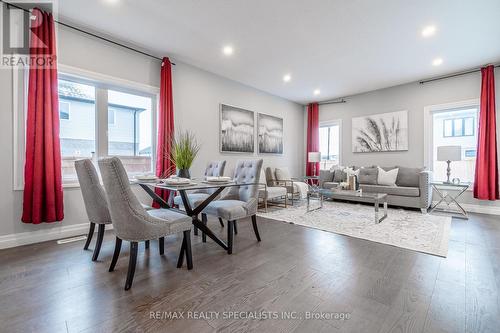 3023 Doyle Drive, London, ON - Indoor Photo Showing Living Room