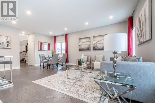 3023 Doyle Drive, London, ON - Indoor Photo Showing Living Room