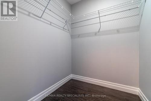 3023 Doyle Drive, London, ON - Indoor With Storage