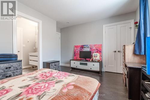 3023 Doyle Drive, London, ON - Indoor Photo Showing Bedroom