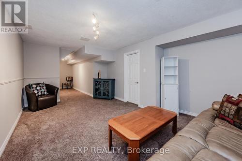 56 - 51 Paulander Drive, Kitchener, ON - Indoor Photo Showing Living Room