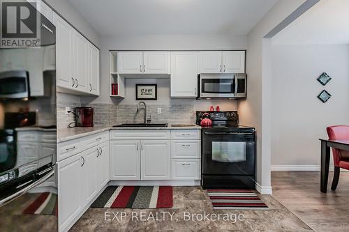 56 - 51 Paulander Drive, Kitchener, ON - Indoor Photo Showing Kitchen