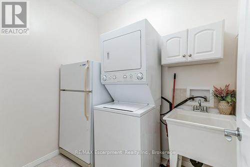 34 - 20 Kitty Murray Lane, Hamilton (Meadowlands), ON - Indoor Photo Showing Laundry Room