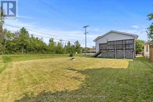 550 Albany Street, Fort Erie (333 - Lakeshore), ON - Outdoor With Deck Patio Veranda