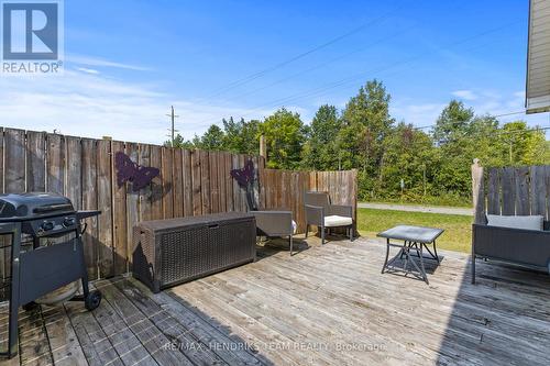 550 Albany Street, Fort Erie (333 - Lakeshore), ON - Outdoor With Deck Patio Veranda