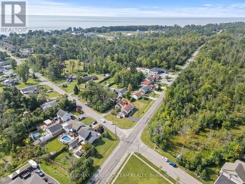 550 Albany Street, Fort Erie (333 - Lakeshore), ON - Outdoor With View