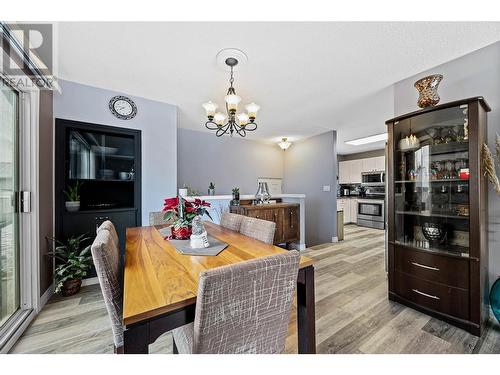 615 Stansfield Road, Kamloops, BC - Indoor Photo Showing Dining Room