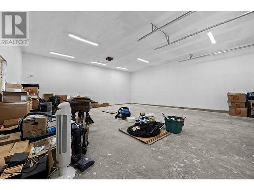 615 Stansfield Road, Kamloops, BC - Indoor Photo Showing Garage