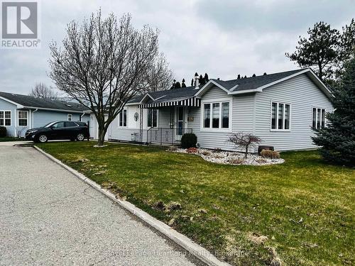 468 Richard Crescent, Strathroy-Caradoc (Sw), ON - Outdoor With Facade