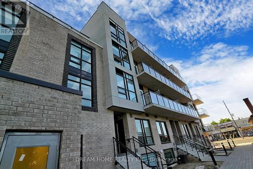 42 - 851 Sheppard Avenue W, Toronto, ON - Outdoor With Balcony