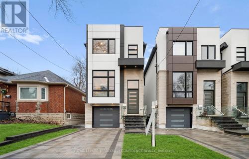 32 Florence Avenue, Toronto, ON - Outdoor With Facade