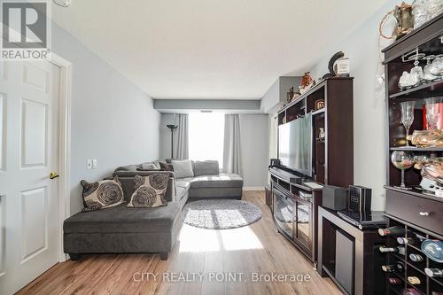 807 - 1720 Eglington Avenue E, Toronto, ON - Indoor Photo Showing Other Room