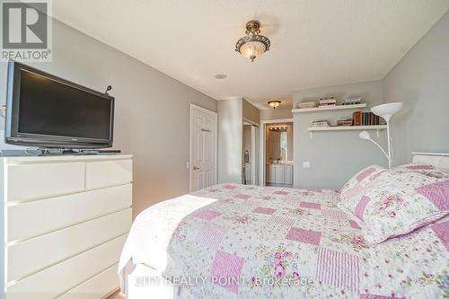 807 - 1720 Eglington Avenue E, Toronto, ON - Indoor Photo Showing Bedroom