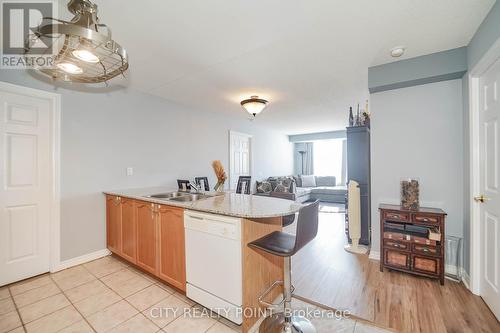 807 - 1720 Eglington Avenue E, Toronto, ON - Indoor Photo Showing Kitchen With Double Sink