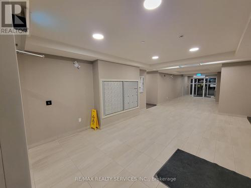 62 Sky Harbour Drive, Brampton, ON - Indoor