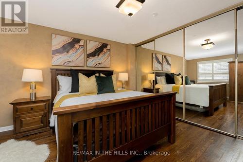 936 Dormer Street, Mississauga, ON - Indoor Photo Showing Bedroom