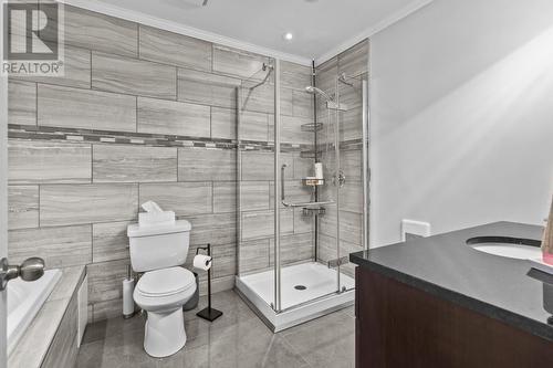 444 Maddox Cove Road, St. John'S, NL - Indoor Photo Showing Bathroom