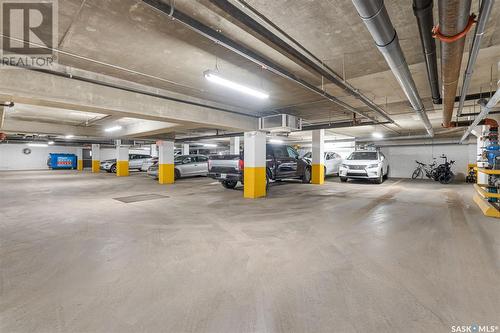 602 922 Broadway Avenue, Saskatoon, SK - Indoor Photo Showing Garage