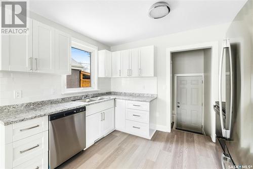 1457 Forget Street, Regina, SK - Indoor Photo Showing Kitchen With Upgraded Kitchen