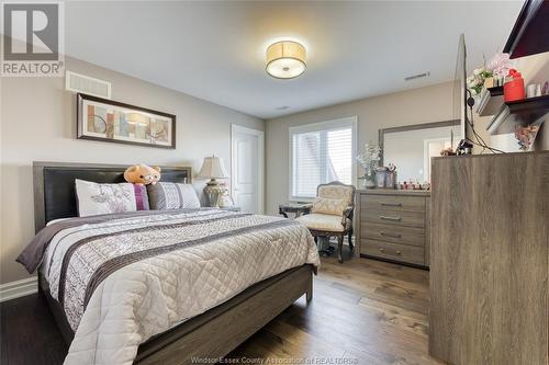 374 Evergreen Drive, Lakeshore, ON - Indoor Photo Showing Bedroom