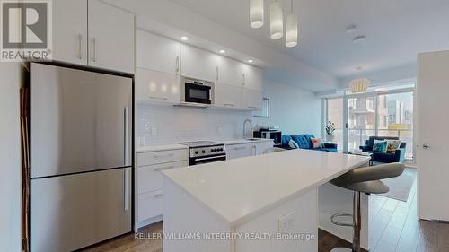 908 - 255 Bay Street, Ottawa, ON - Indoor Photo Showing Kitchen With Stainless Steel Kitchen With Upgraded Kitchen