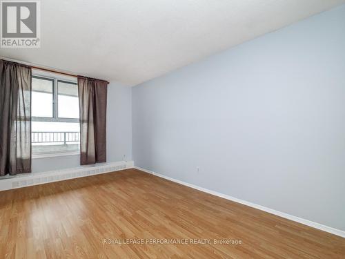 1805 - 1785 Frobisher Lane, Ottawa, ON - Indoor Photo Showing Other Room