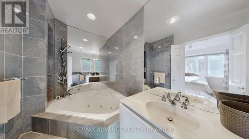 15 Foxwarren Drive, Toronto, ON - Indoor Photo Showing Bathroom