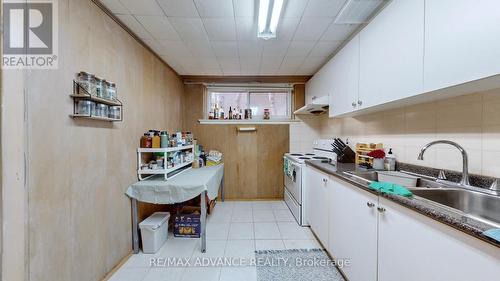 15 Foxwarren Drive, Toronto, ON - Indoor Photo Showing Kitchen With Double Sink