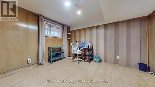 15 Foxwarren Drive, Toronto, ON - Indoor