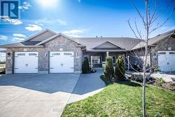 102 BROOMER CRESCENT  Wellington North (Mount Forest), ON N0G 2L4